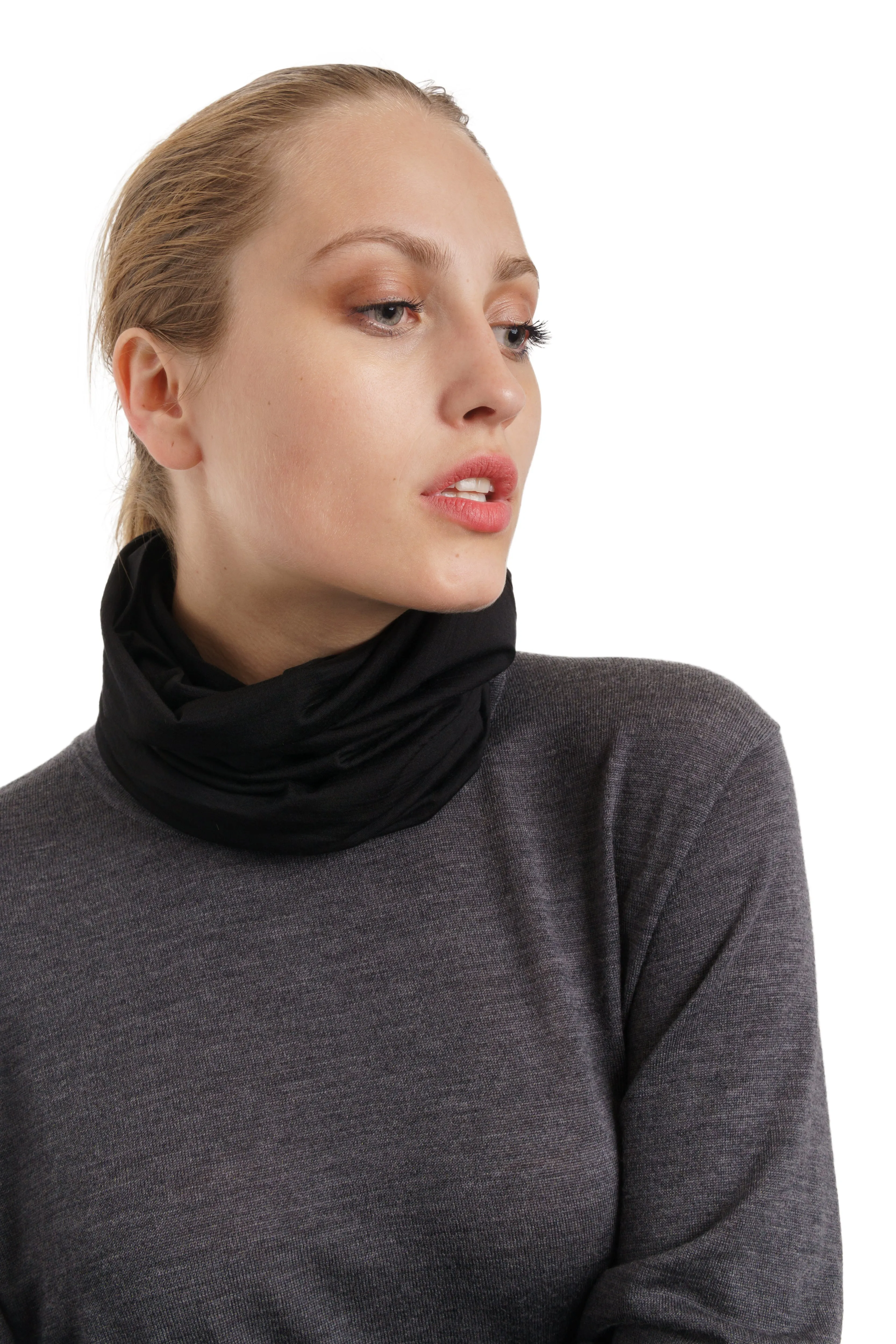 Merino Neck Gaiter 165 Black
