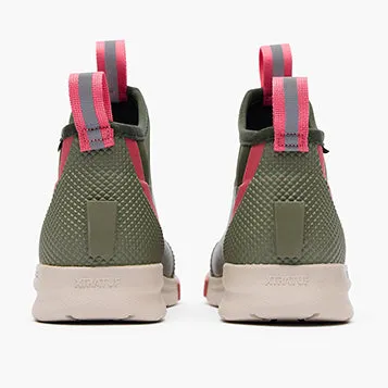 Women's XTRATUF 6 Inch Ankle Deck Boot Sport ADSW302